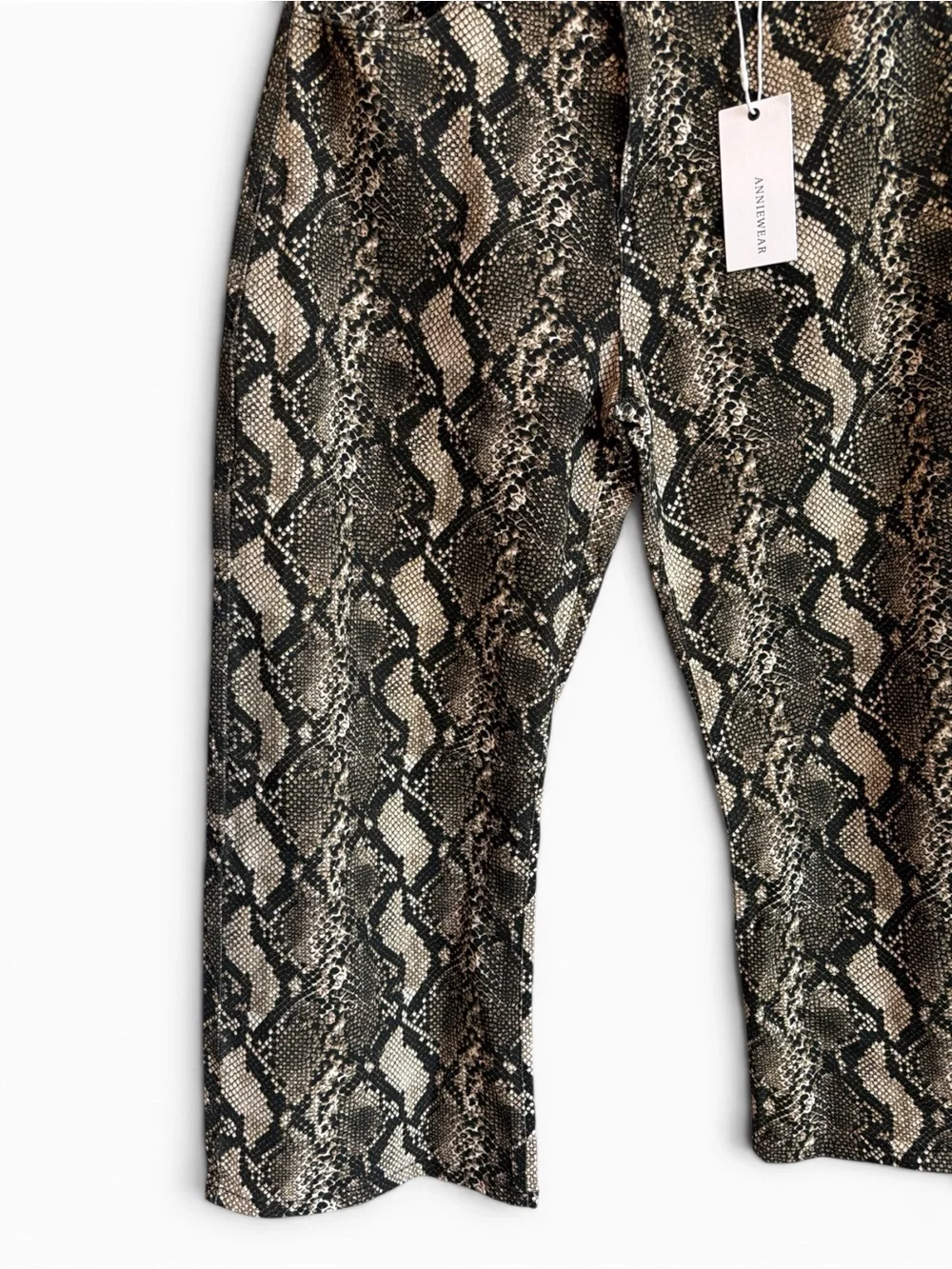 Anniewear Barrel Snake Print Pants Size XL Black Brown High Rise Cropped NEW - Picture 6 of 13